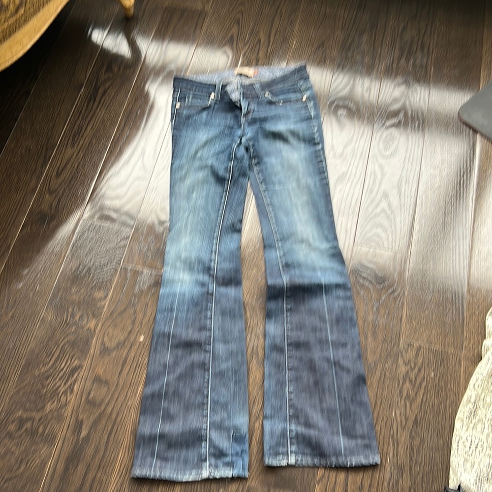 HP 🎉 Paige low waste wide jeans size 26